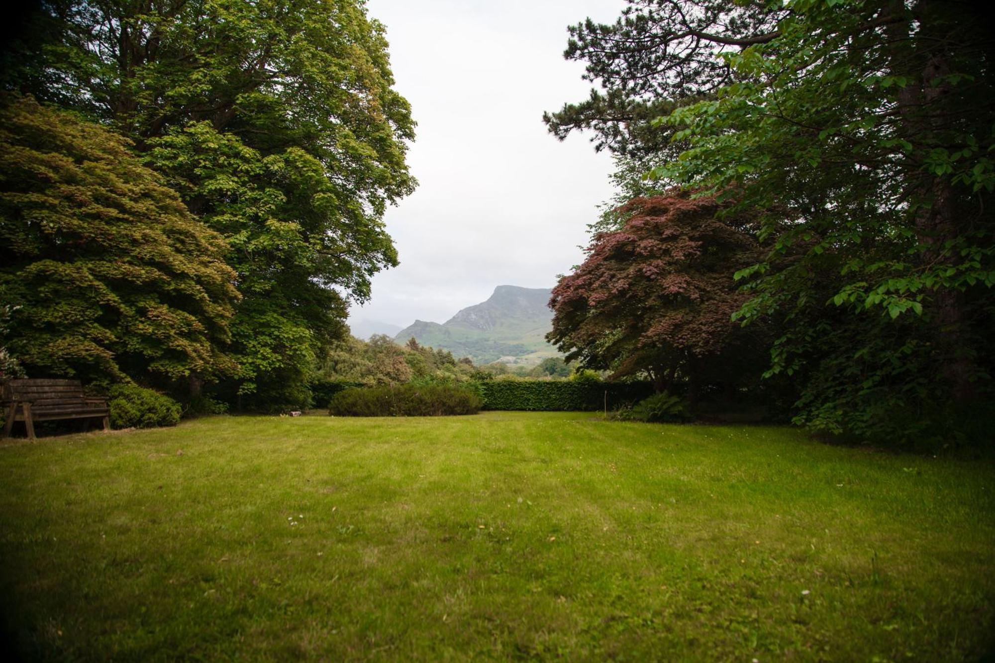 Trigonos - Quiet, Peaceful, Vegetarian B&B And Retreat Centre Nantlle Exterior foto